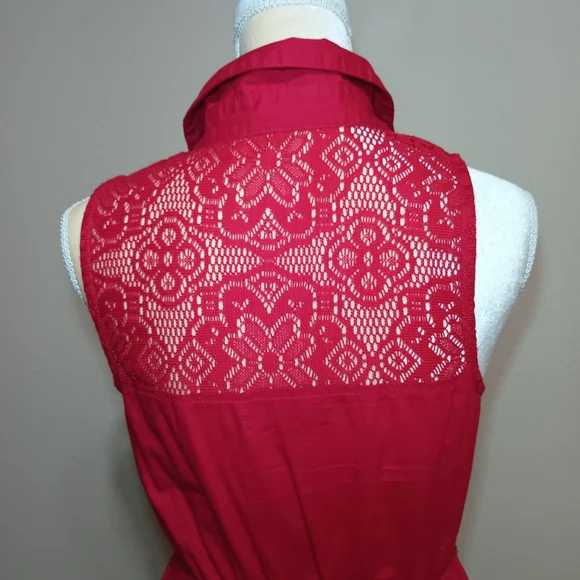 Elegant Red Sleeveless Dress - Picture 8 of 13